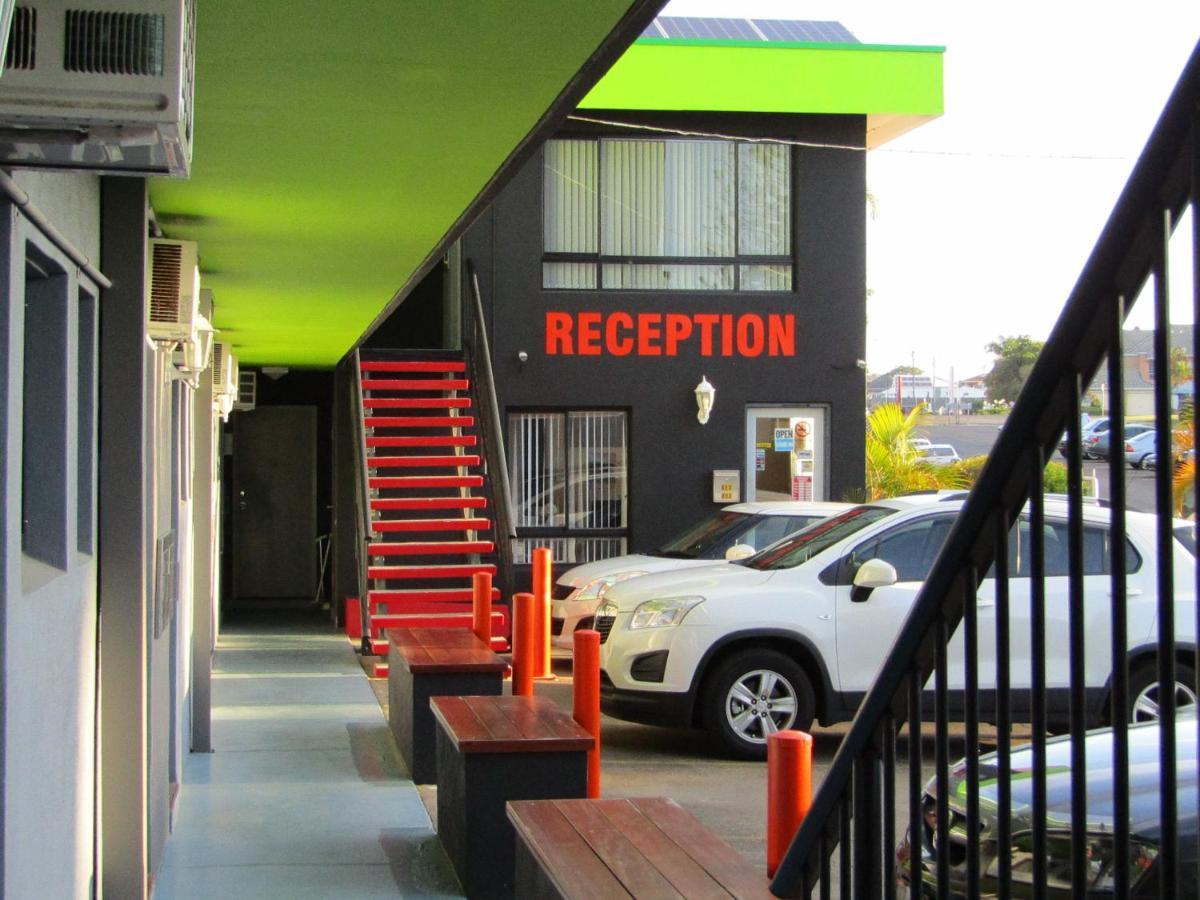 Le George Motel Port Macquarie Εξωτερικό φωτογραφία